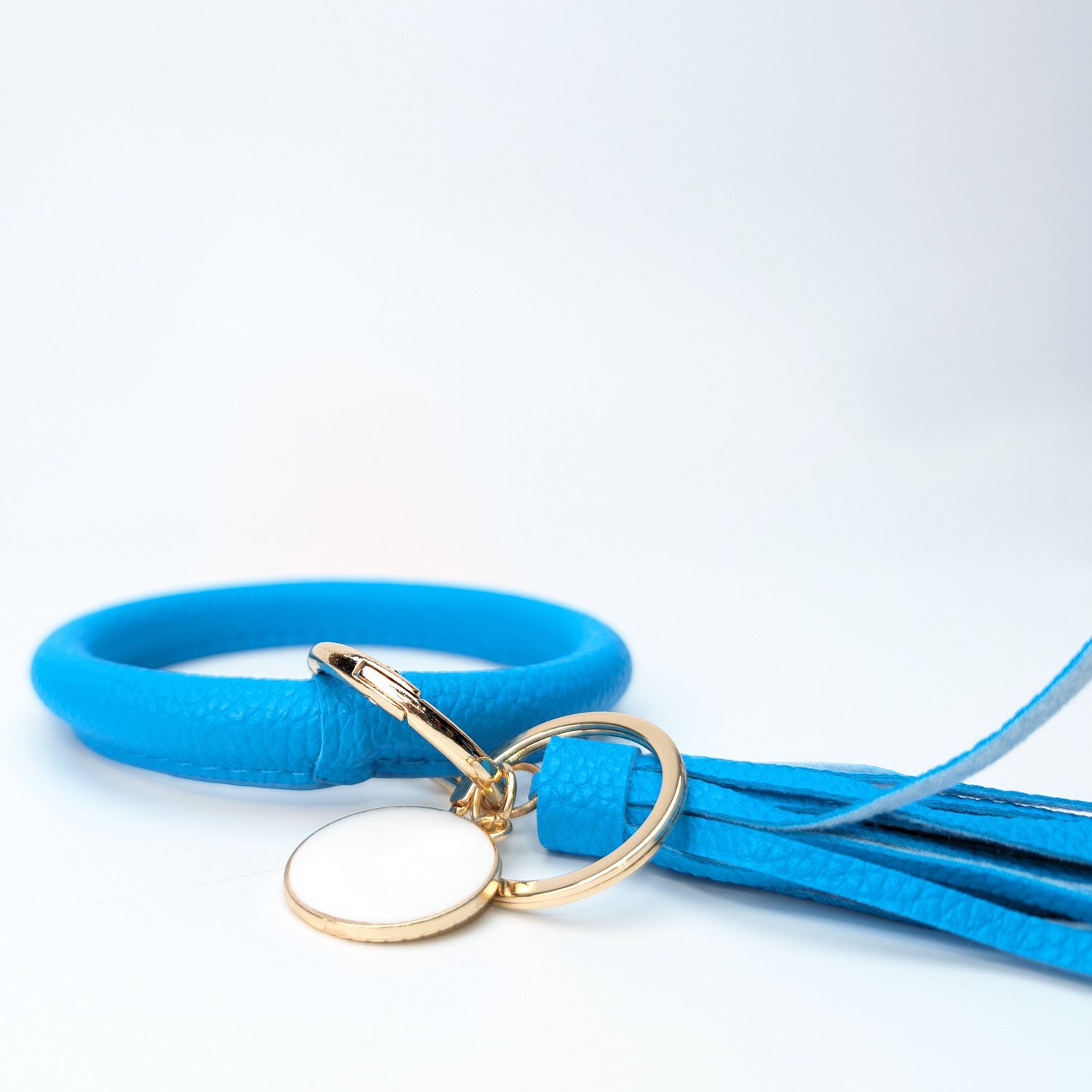 Chic Faux Leather Tassel Bangle Keyring - Versatile Bracelet Key Holder Wholesale