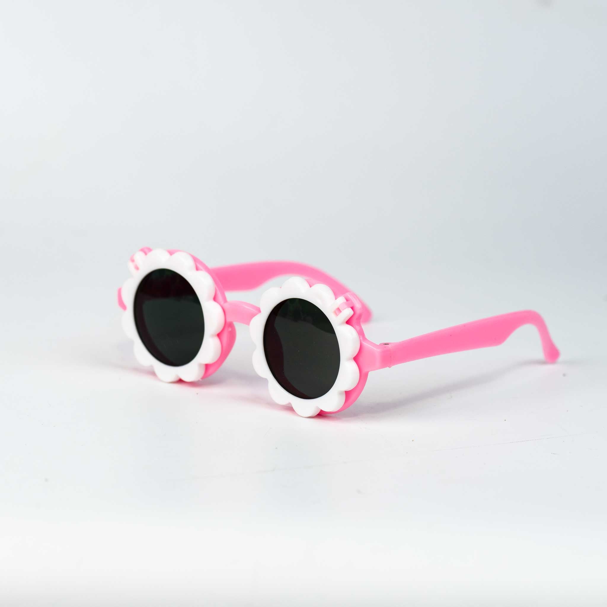 Kids' Blooming Fun Flower-Shaped UV Protection Sunglasses Wholesale